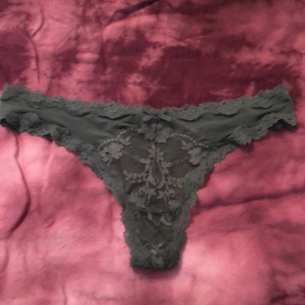 Victoria secret thong lace size medium